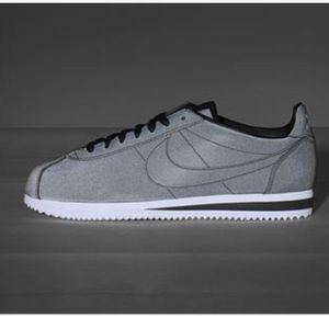 nike cortez reflective
